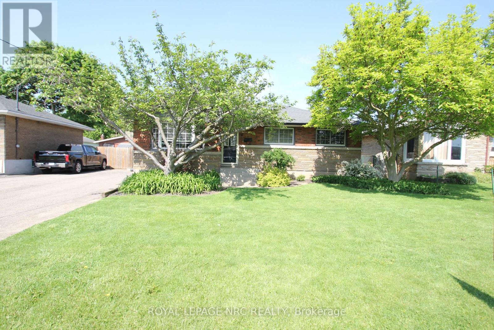 9 Greenhill Drive, Thorold, Ontario  L2V 1W4 - Photo 44 - X13175072