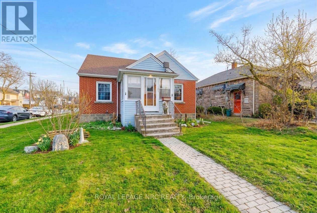 197 Charlotte Street, Port Colborne, Ontario  L3K 3E3 - Photo 4 - X13196112