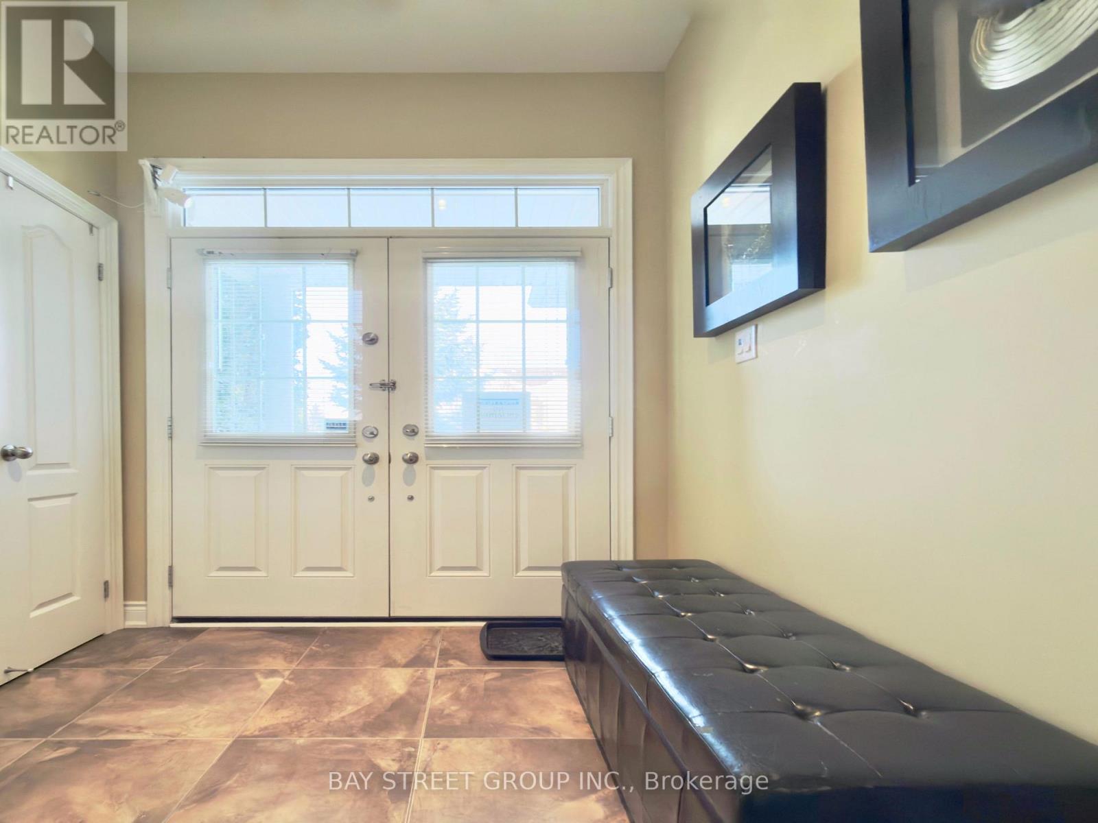 6 Welter Court, Richmond Hill, Ontario  L4S 1E9 - Photo 7 - N13000322