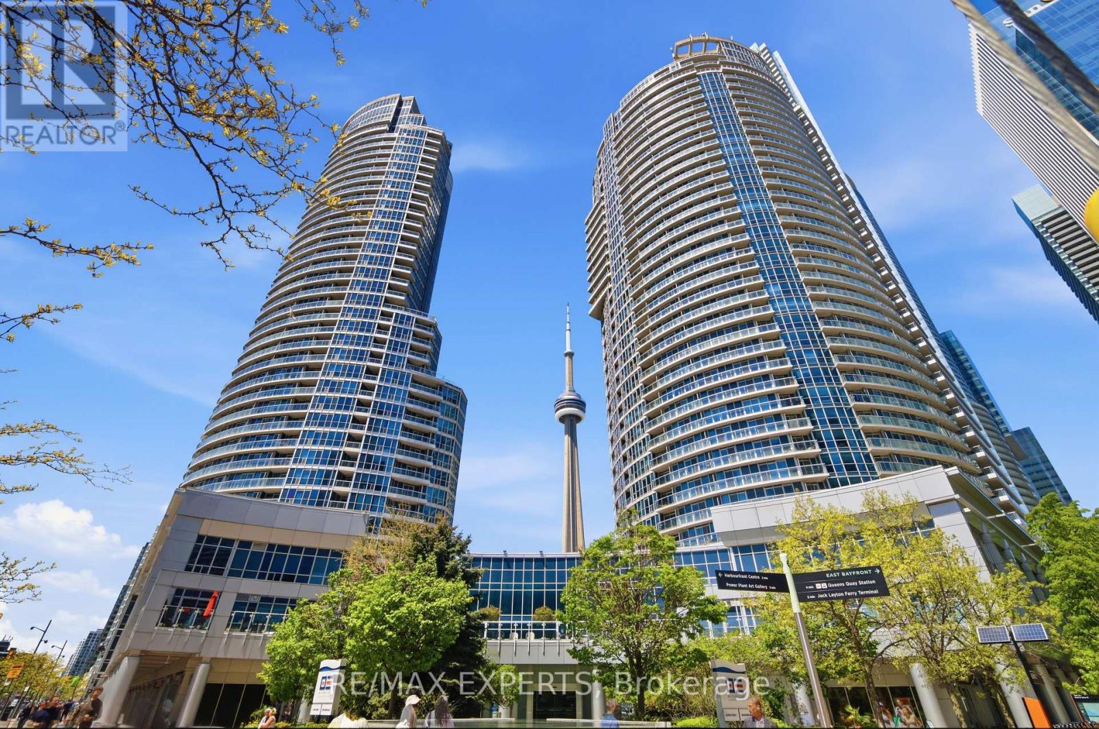 2211 - 208 QUEENS QUAY W, Toronto, Ontario