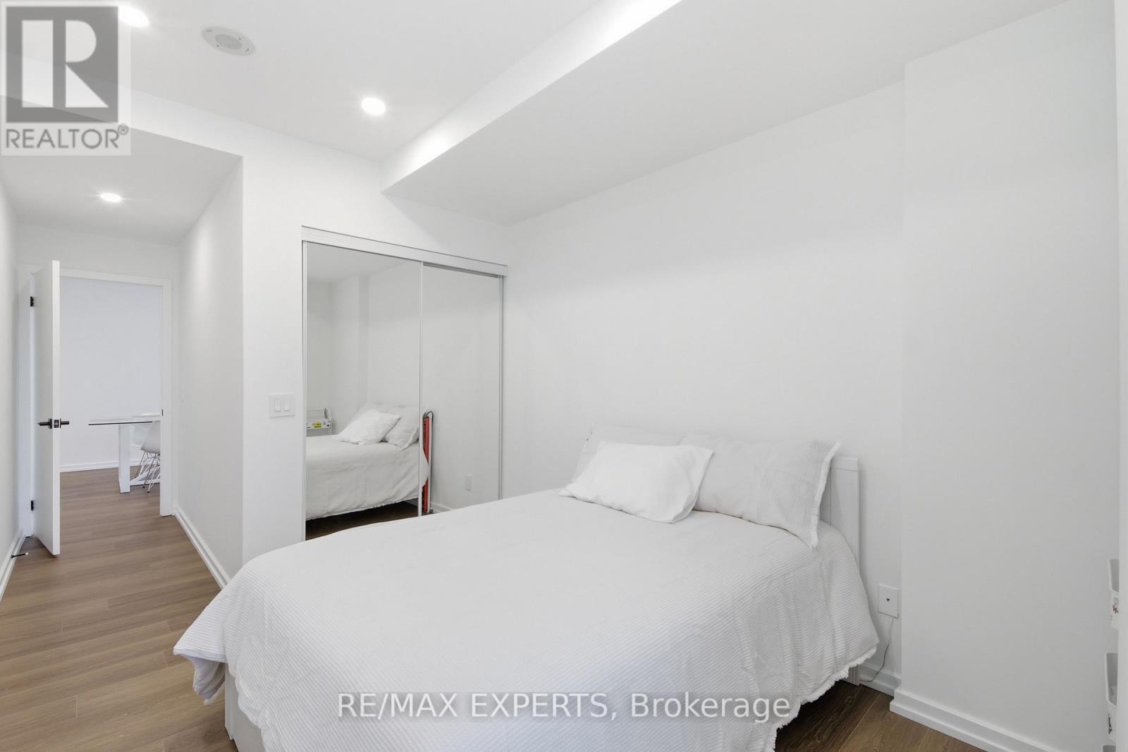 2211 - 208 Queens Quay W, Toronto, Ontario  M5J 2Y5 - Photo 16 - C13196324