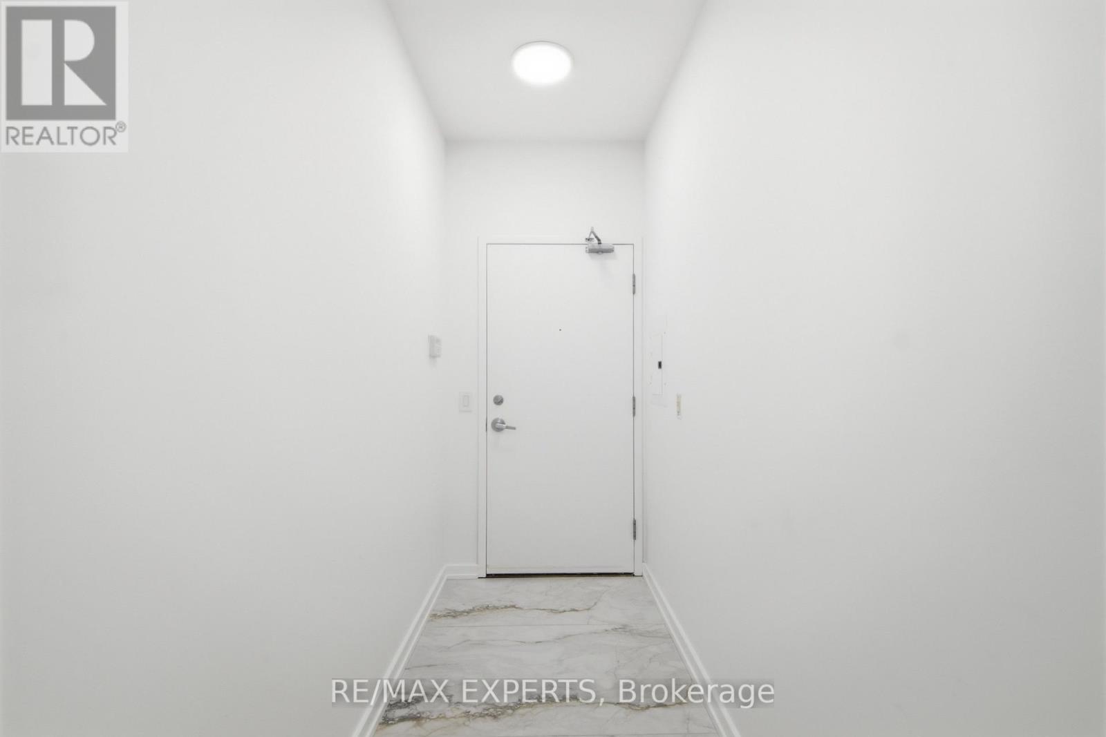 2211 - 208 Queens Quay W, Toronto, Ontario  M5J 2Y5 - Photo 5 - C13196324