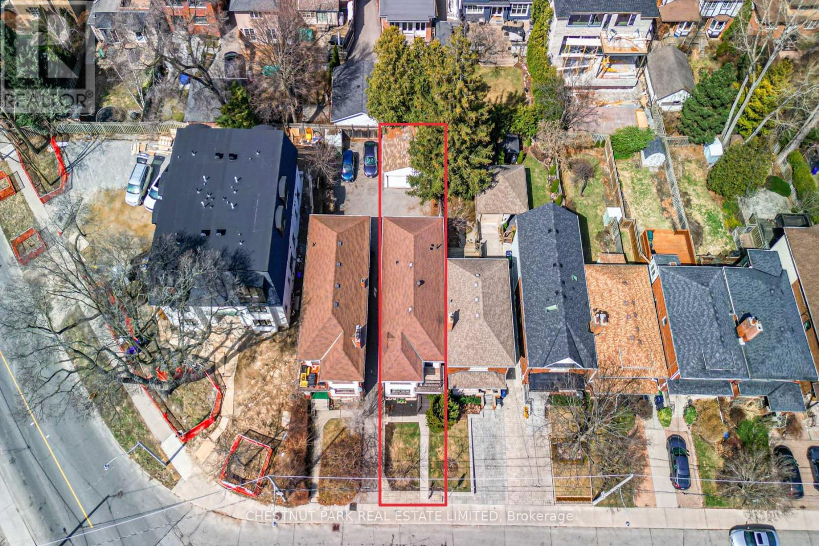 Upper - 54 Mcnairn Avenue, Toronto, Ontario  M5M 2H5 - Photo 25 - C13197188
