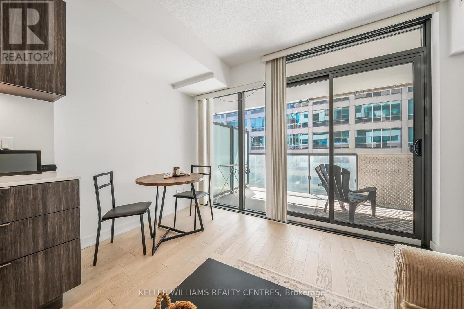 704 - 25 Richmond Street E, Toronto, Ontario  M5C 0A6 - Photo 17 - C13197744