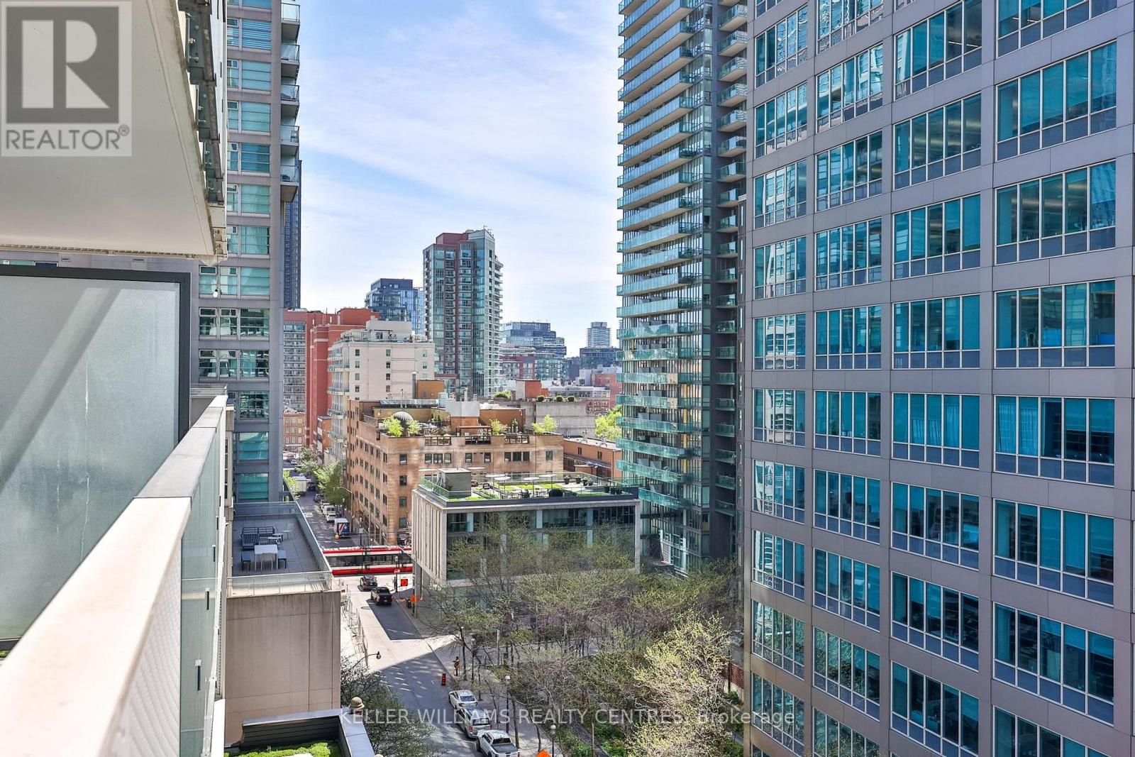 704 - 25 Richmond Street E, Toronto, Ontario  M5C 0A6 - Photo 27 - C13197744