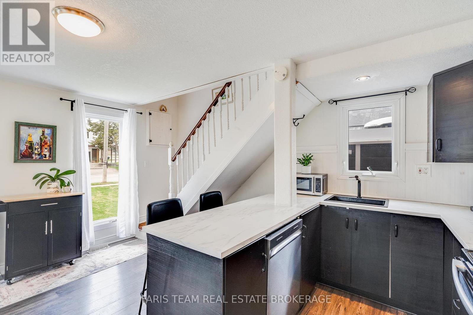 255 Lindsay Street, Midland, Ontario  L4R 2V3 - Photo 11 - S13067868
