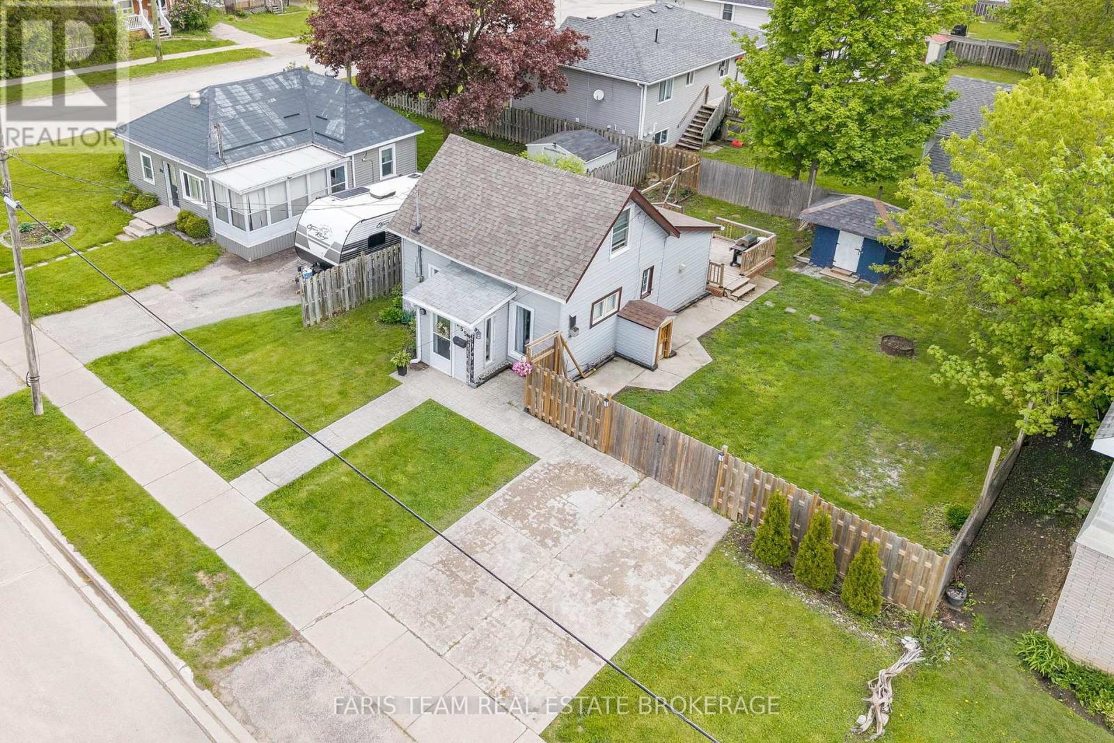 255 Lindsay Street, Midland, Ontario  L4R 2V3 - Photo 2 - S13067868