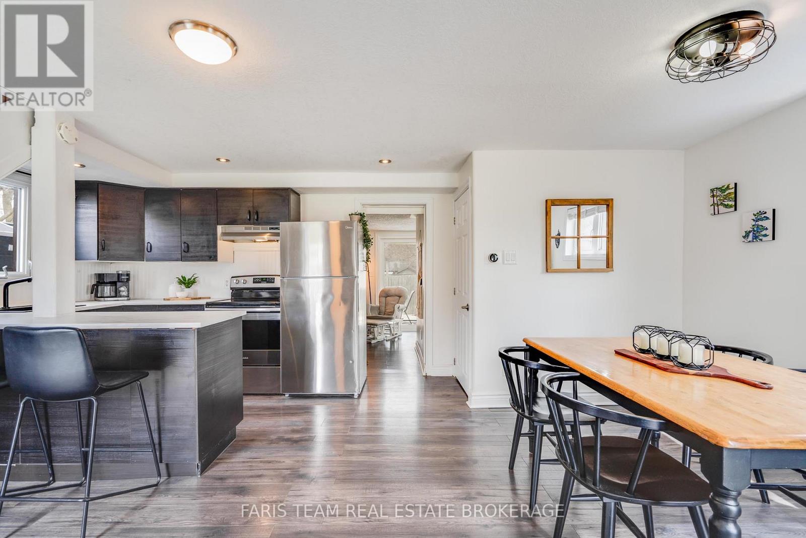 255 Lindsay Street, Midland, Ontario  L4R 2V3 - Photo 7 - S13067868