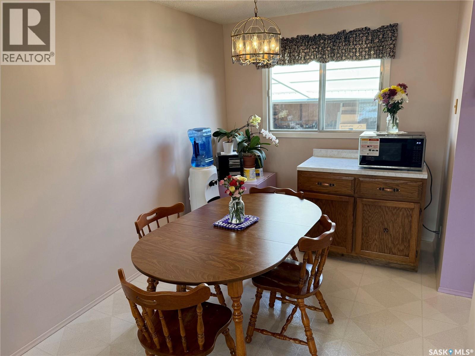 70 Hatton Crescent, Regina, Saskatchewan  S4N 5K6 - Photo 7 - SK037307