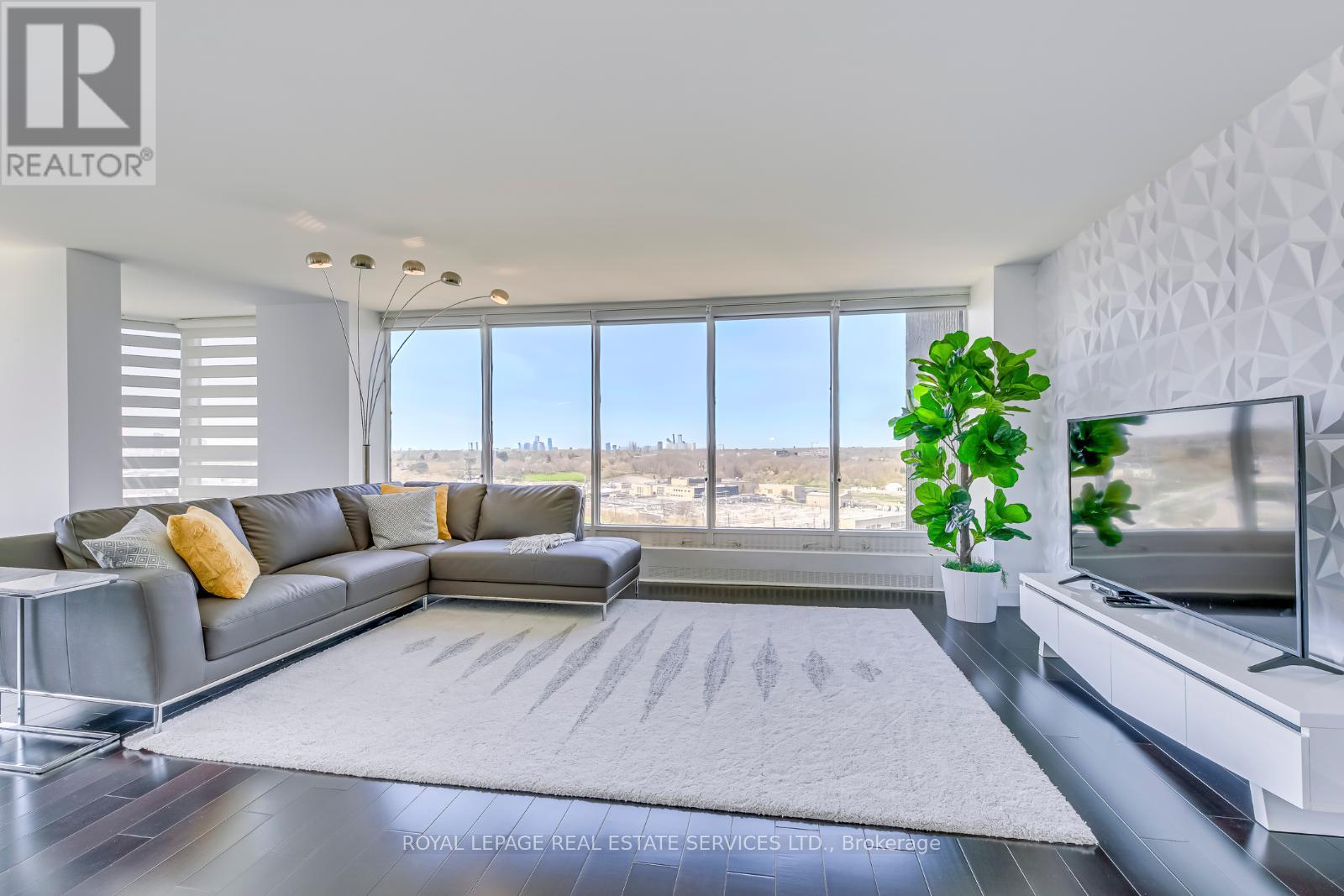 1607 - 2045 Lake Shore Boulevard W, Toronto, Ontario  M8V 2Z6 - Photo 6 - W12867042