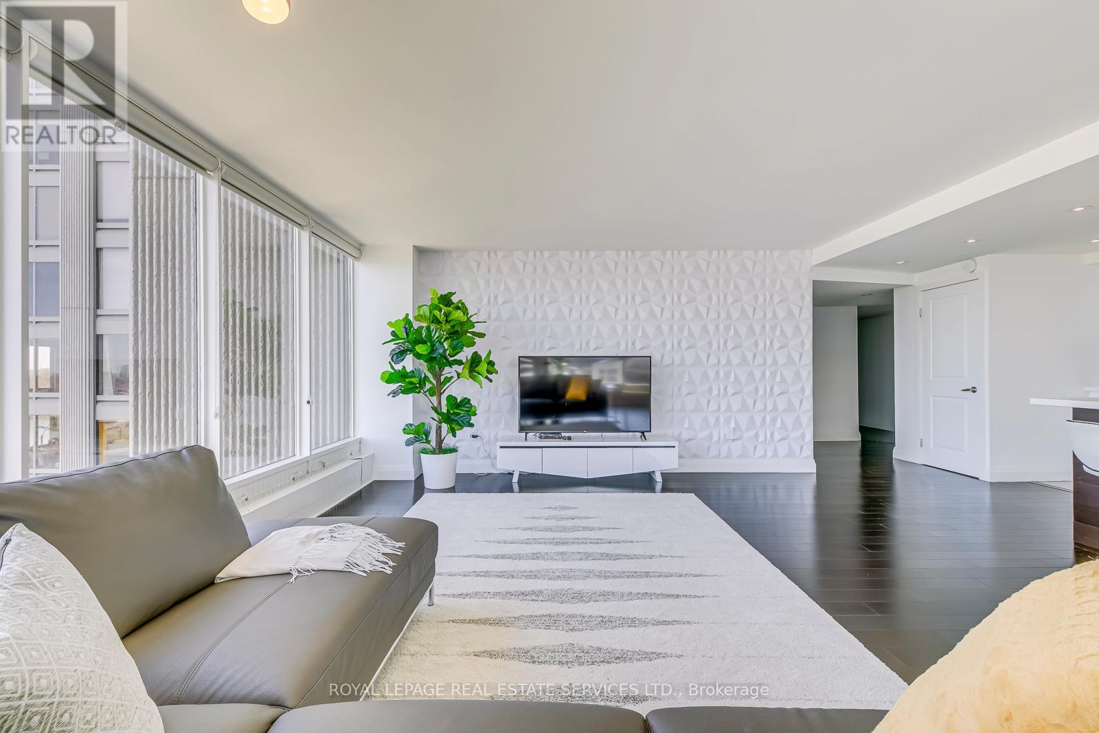 1607 - 2045 Lake Shore Boulevard W, Toronto, Ontario  M8V 2Z6 - Photo 7 - W12867042