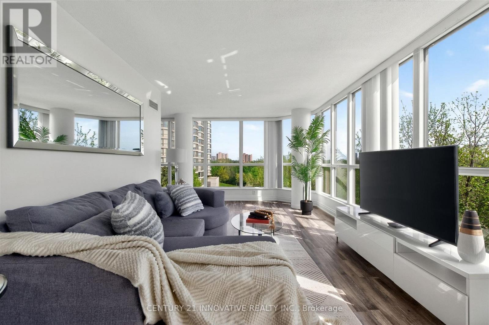415 - 5 ROWNTREE ROAD, Toronto, Ontario