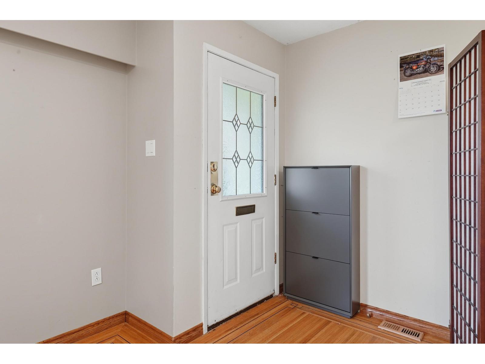 1570 Brearley Street, White Rock, British Columbia  V3B 3M5 - Photo 6 - R3128168