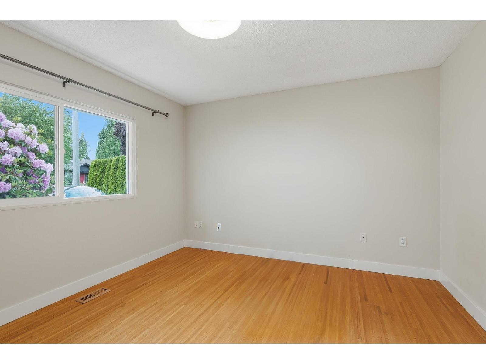 1570 Brearley Street, White Rock, British Columbia  V3B 3M5 - Photo 20 - R3128168