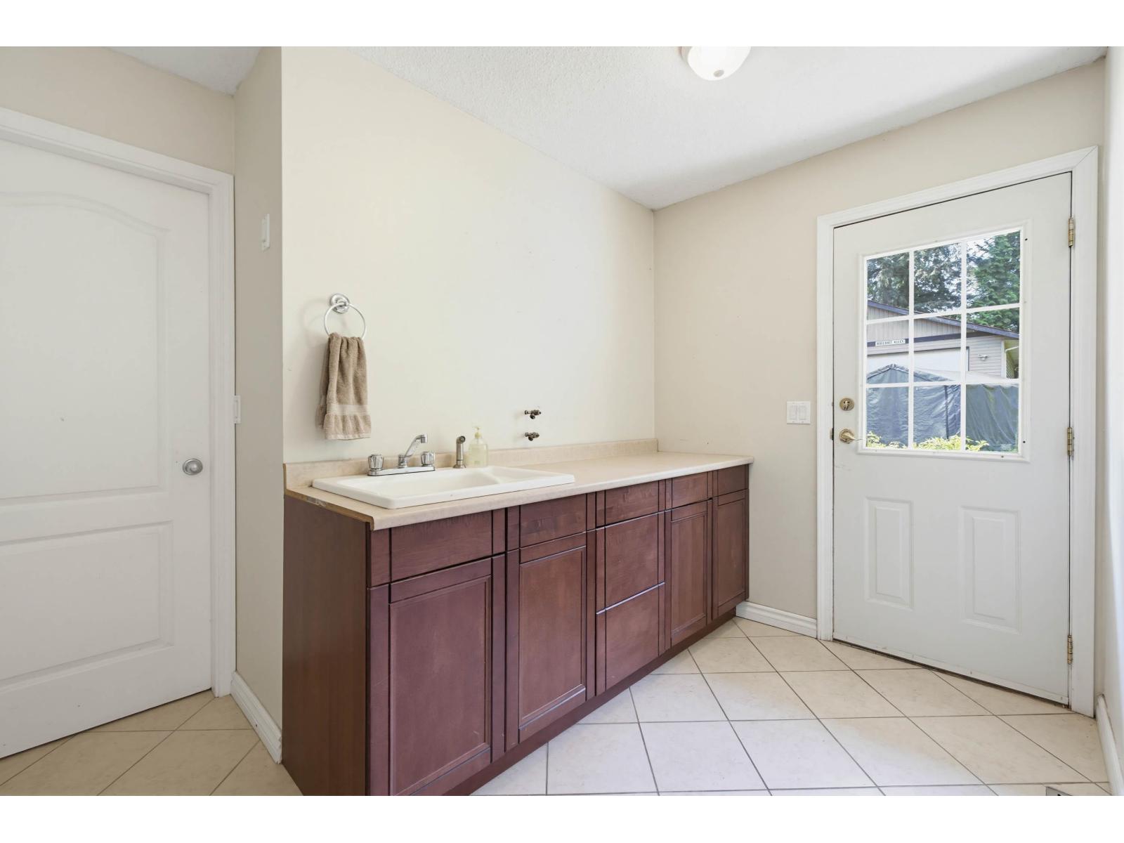 22724 76b Crescent, Langley, British Columbia  V1M 2J8 - Photo 15 - R3128668