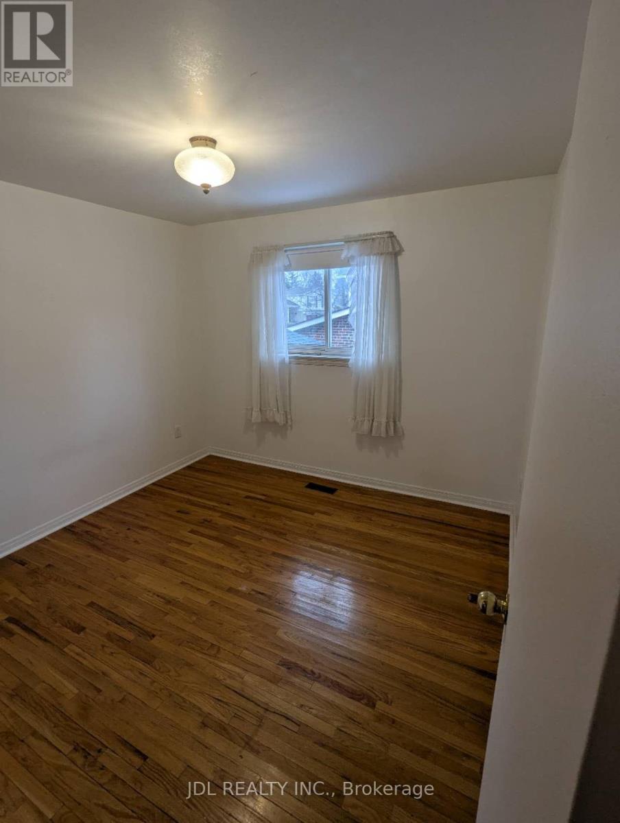 22 Cudham Drive, Toronto, Ontario  M1S 2J6 - Photo 13 - E13196412