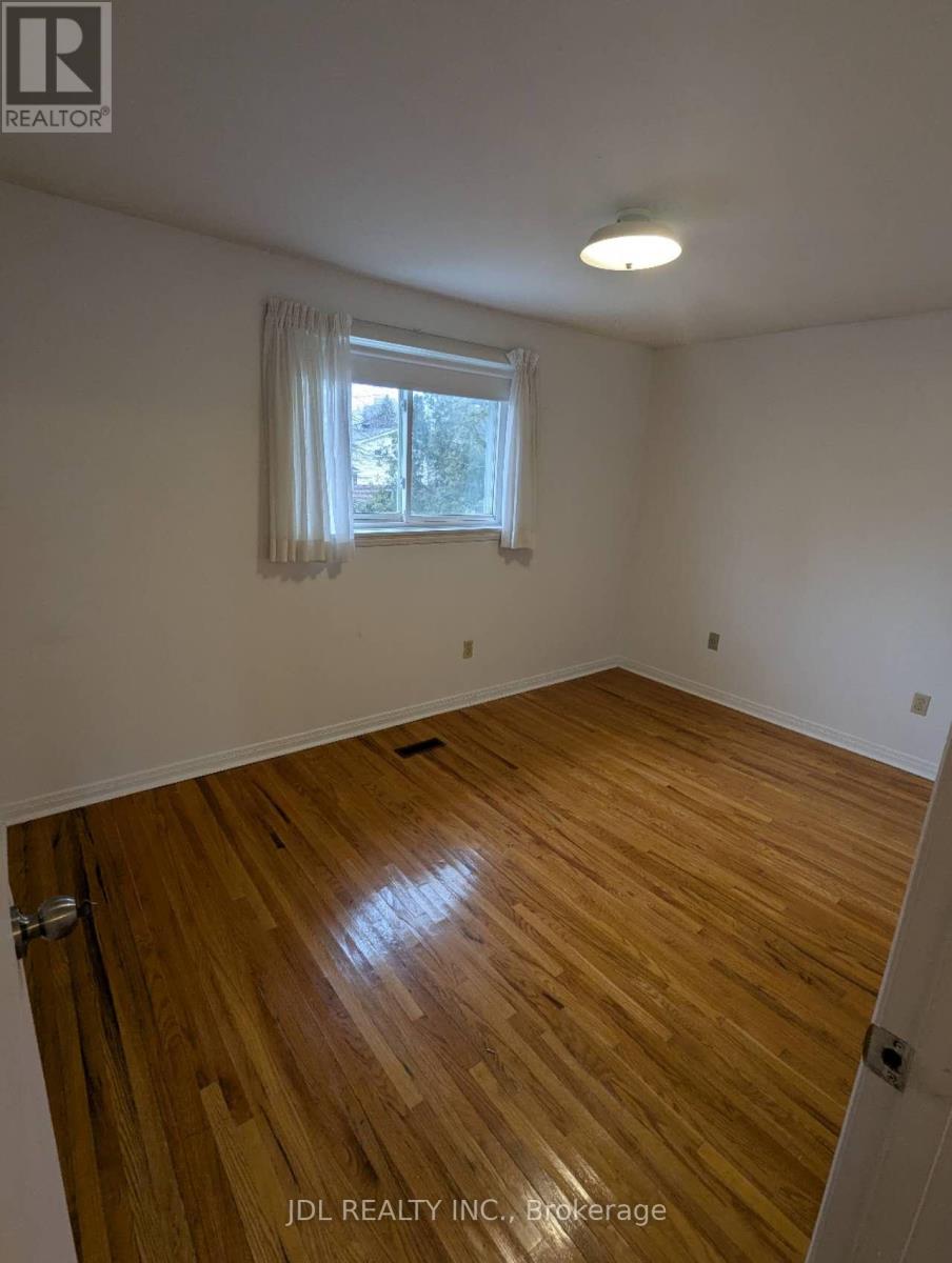 22 Cudham Drive, Toronto, Ontario  M1S 2J6 - Photo 15 - E13196412