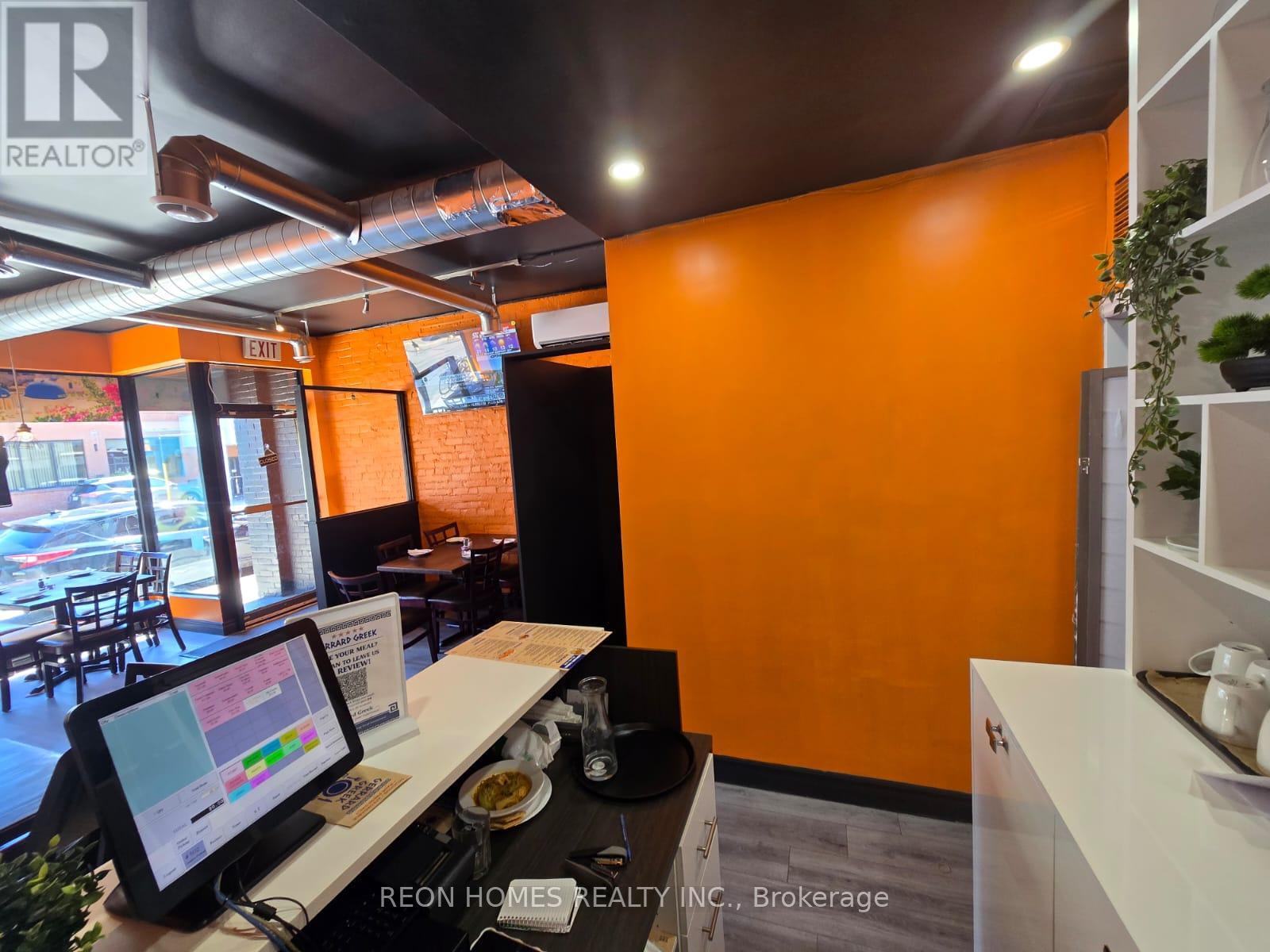 1056 Gerrard Street, Toronto, Ontario  M4M 1Z7 - Photo 10 - E13196530