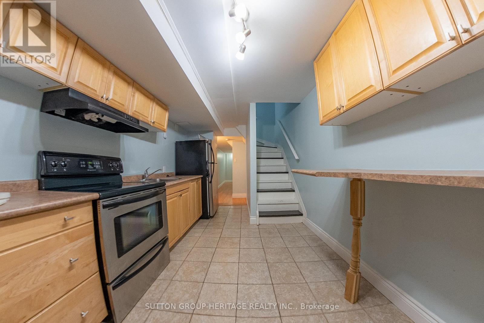 20 Oglevie Drive, Whitby, Ontario  L1R 2Y4 - Photo 23 - E13197428