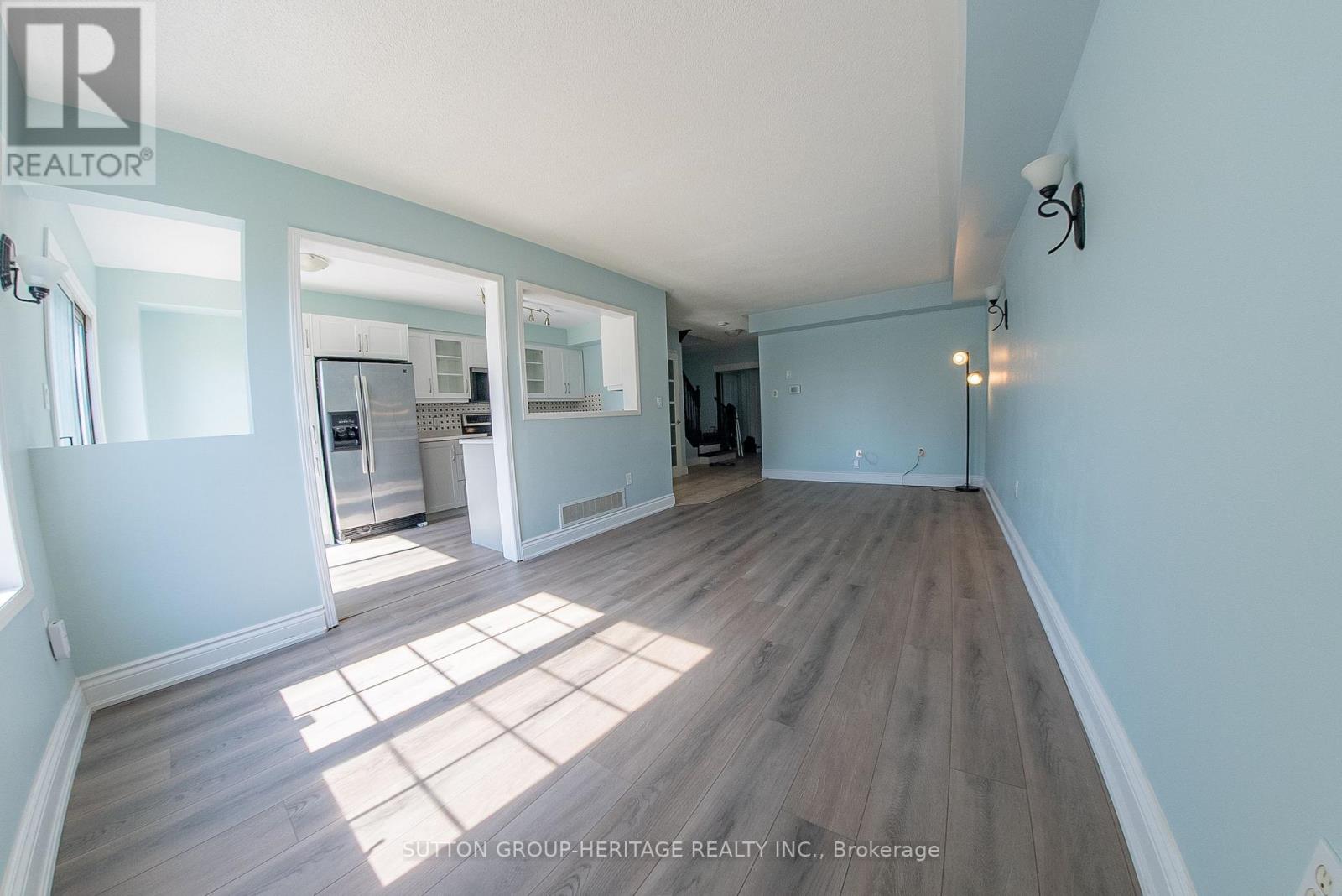 20 Oglevie Drive, Whitby, Ontario  L1R 2Y4 - Photo 9 - E13197428