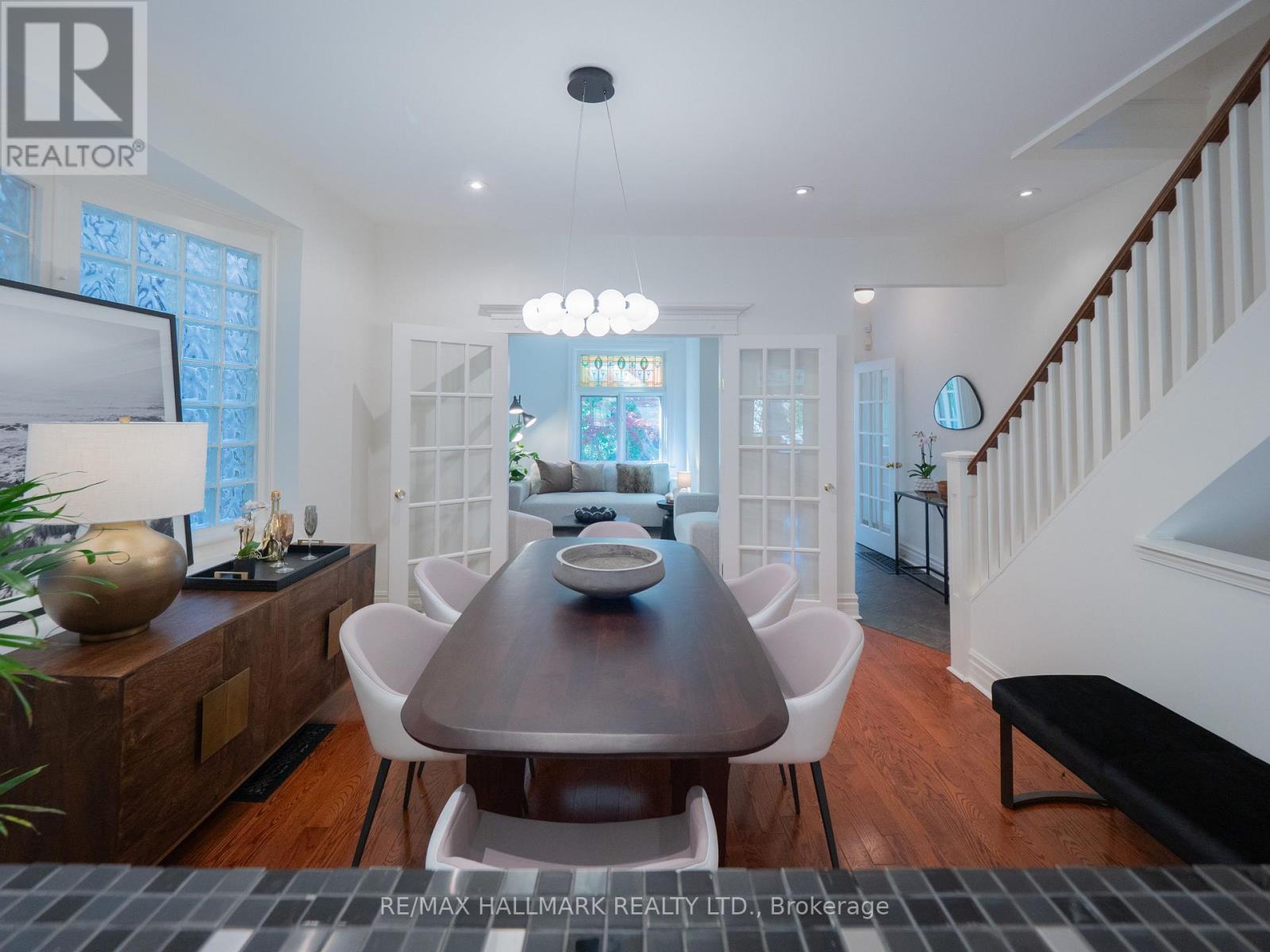 4 Albemarle Avenue, Toronto, Ontario  M4K 1H7 - Photo 11 - E13197606