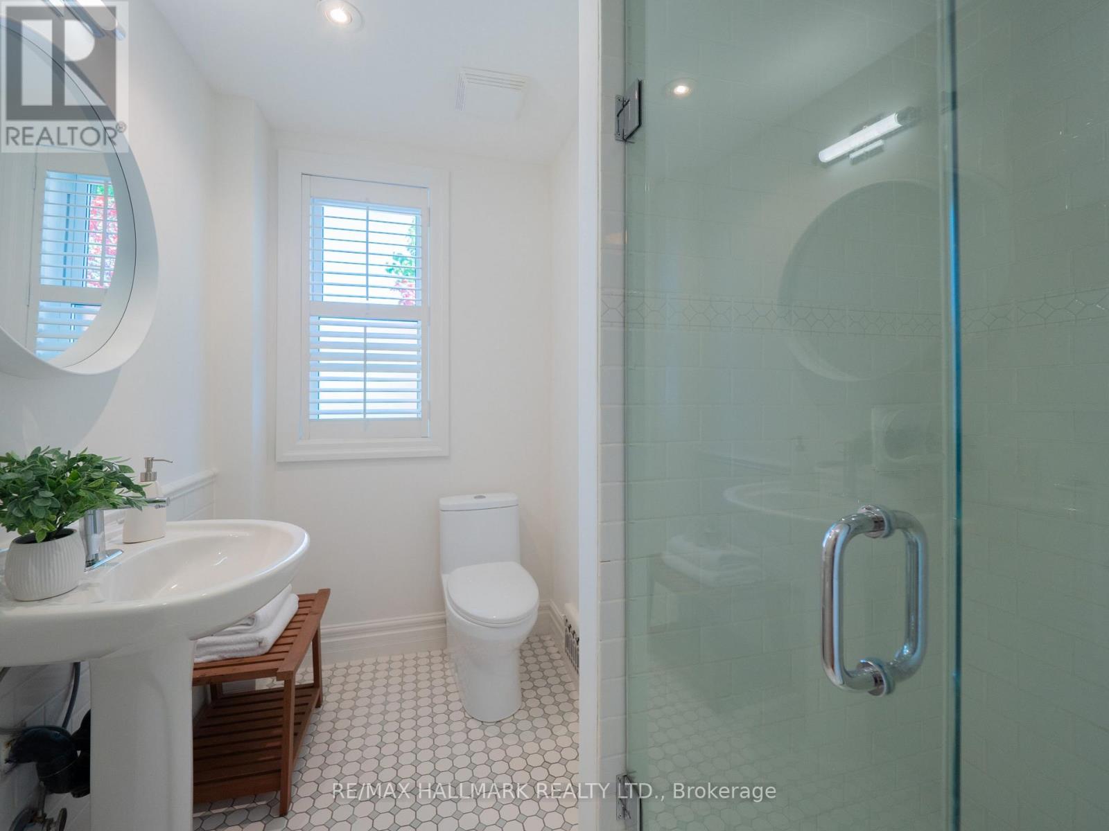 4 Albemarle Avenue, Toronto, Ontario  M4K 1H7 - Photo 29 - E13197606