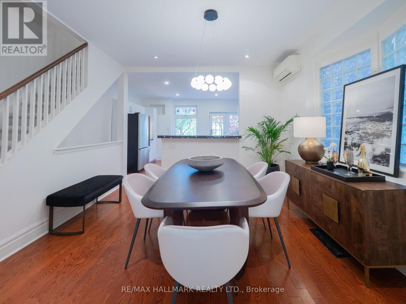 4 Albemarle Avenue, Toronto, Ontario  M4K 1H7 - Photo 9 - E13197606