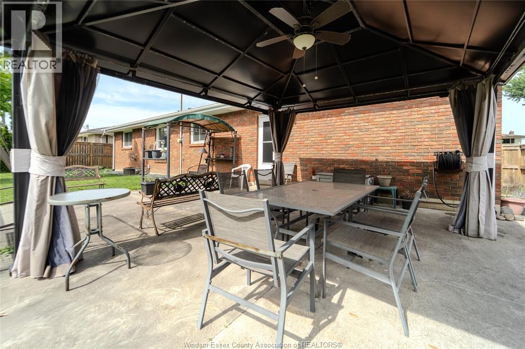 2495 Mckay, Windsor, Ontario N9E 2P4 - Photo 11 - 26012327