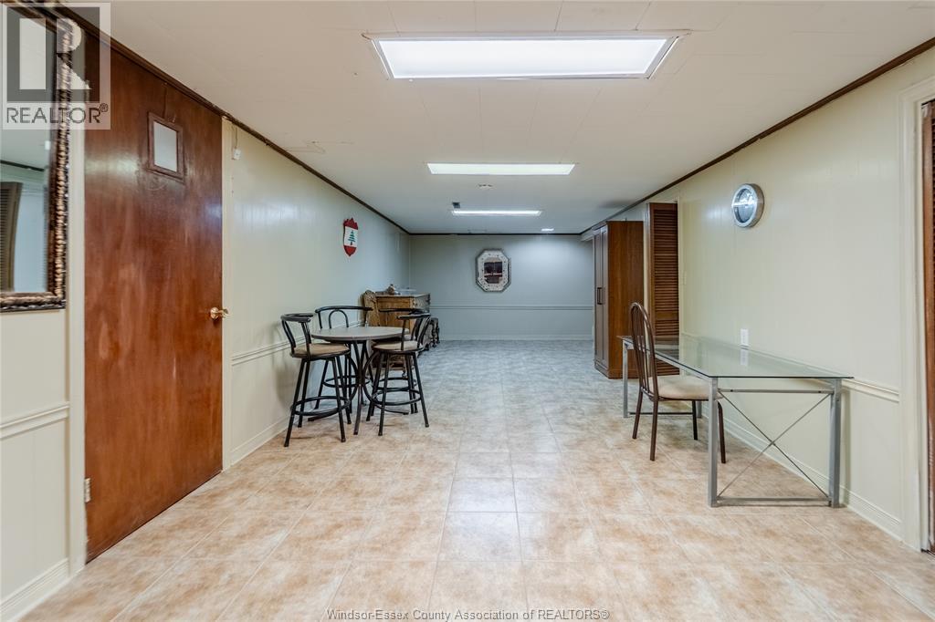 2495 Mckay, Windsor, Ontario N9E 2P4 - Photo 24 - 26012327