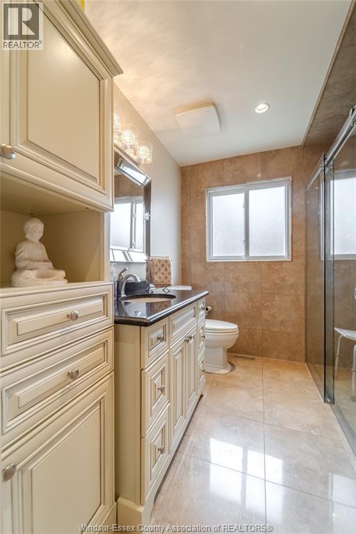 2495 Mckay, Windsor, Ontario N9E 2P4 - Photo 27 - 26012327