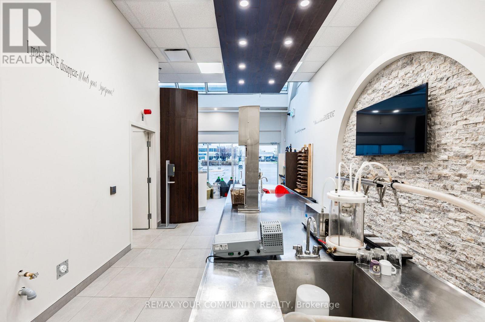 4a - 27 Roytec Road, Vaughan, Ontario  L4L 8E3 - Photo 12 - N13196620