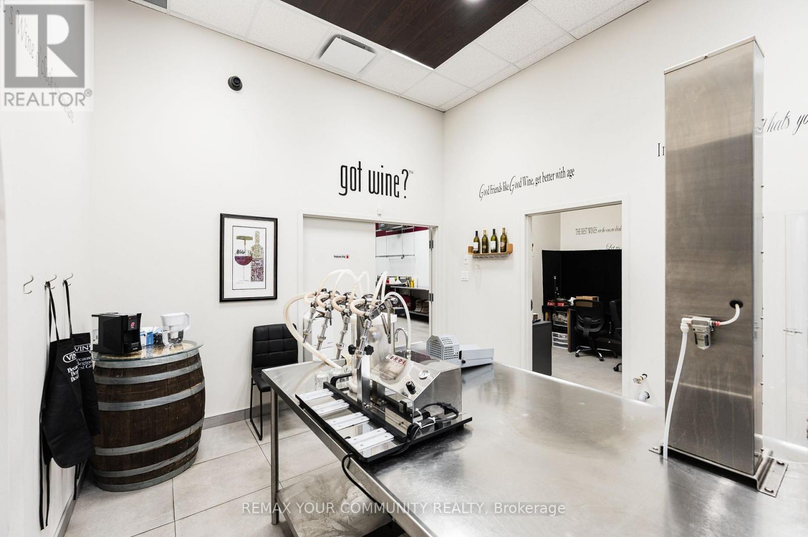 4a - 27 Roytec Road, Vaughan, Ontario  L4L 8E3 - Photo 7 - N13196620
