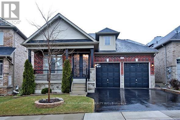 492 KWAPIS BOULEVARD, Newmarket, Ontario