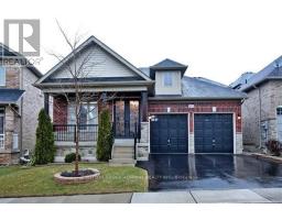 492 KWAPIS BOULEVARD, Newmarket, Ontario