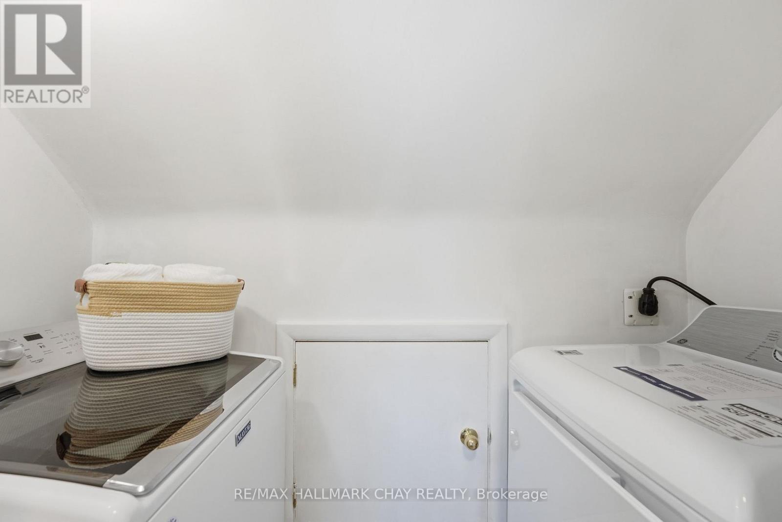 420 Fernleigh Circle S, Richmond Hill, Ontario  L4C 1E6 - Photo 16 - N13197796