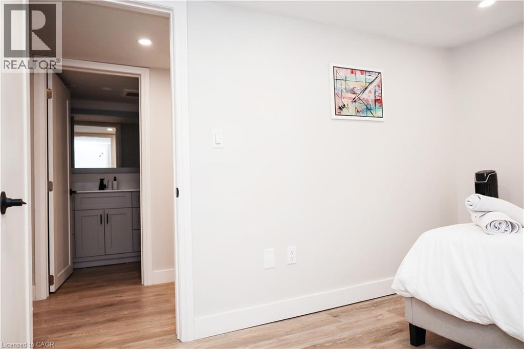 219 Macinnis Street, Welland, Ontario  L3B 2H3 - Photo 29 - 40807362