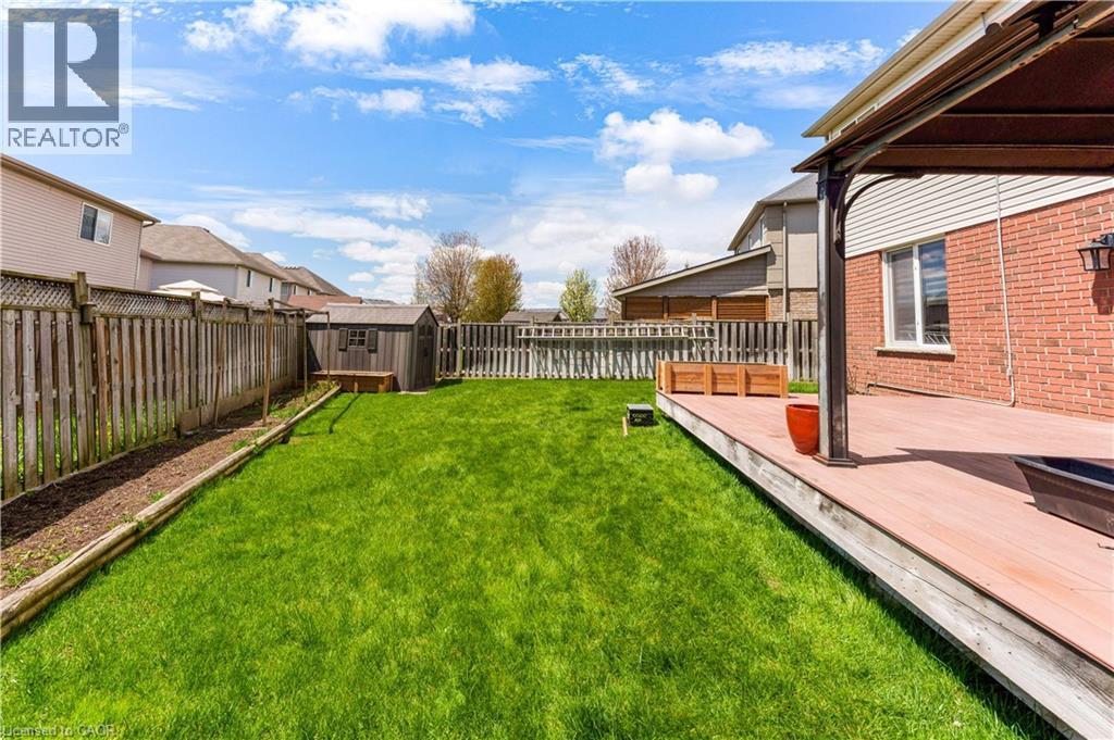 437 Beaumont Crescent, Kitchener, Ontario  N2A 0C4 - Photo 42 - 40827376