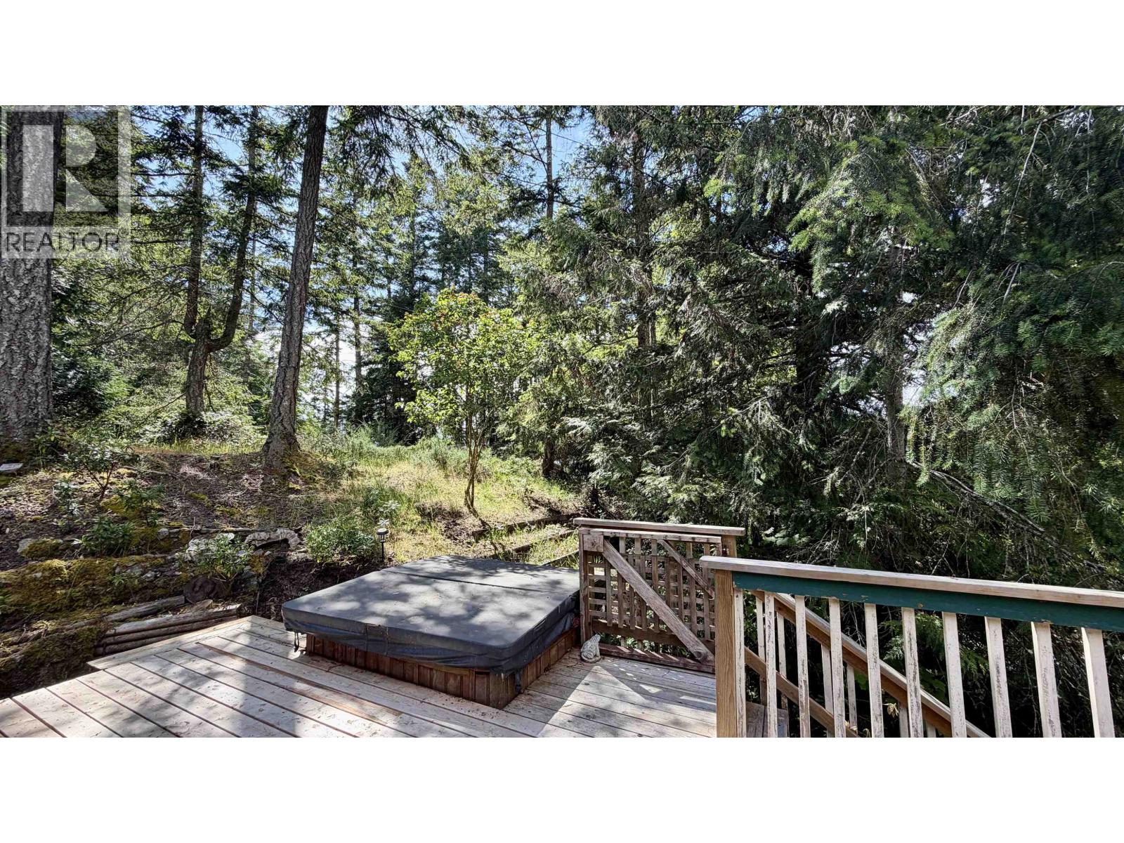37150 Schooner Way, Pender Island, British Columbia  V0N 2M2 - Photo 30 - R3128624