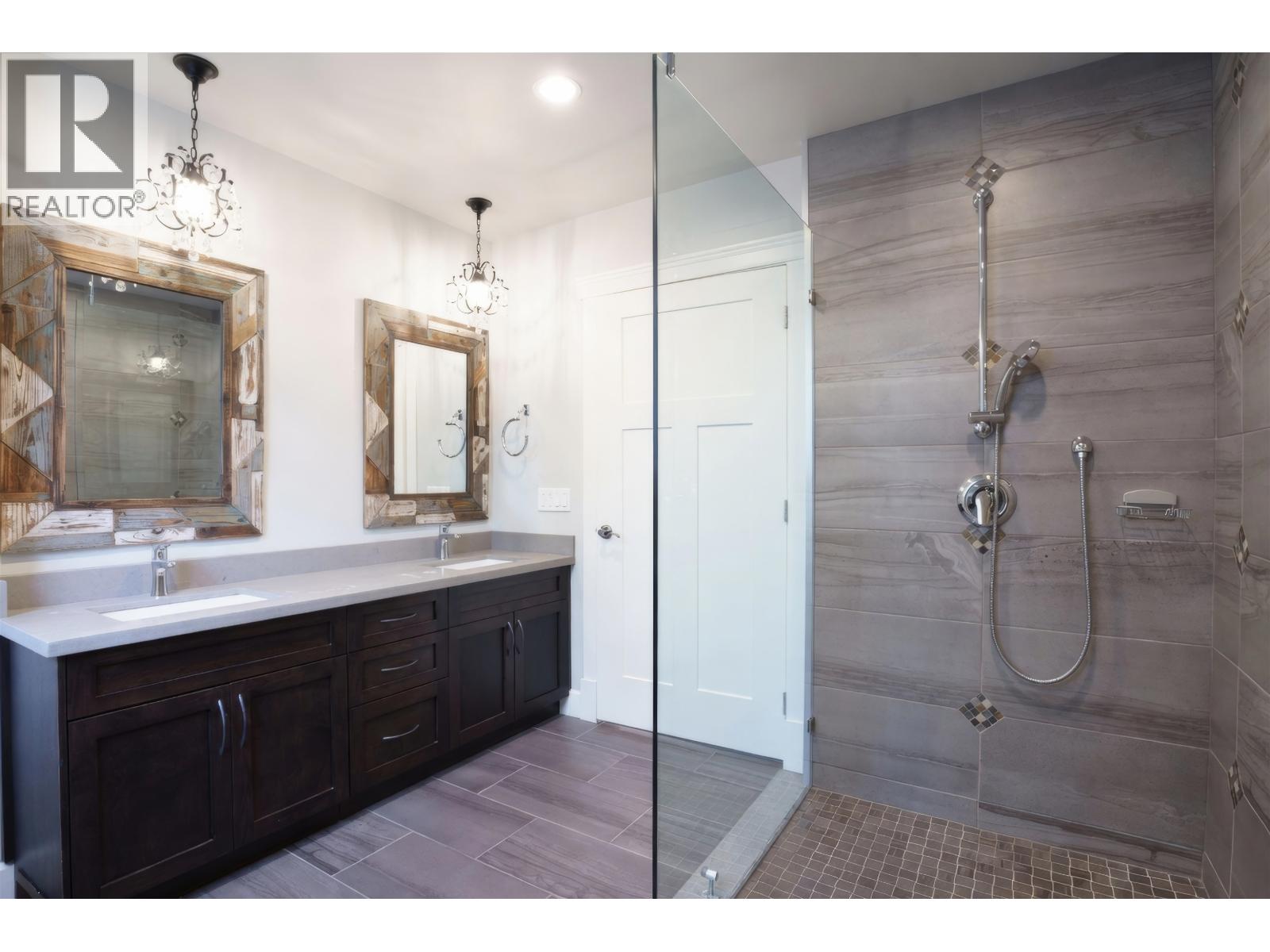 11448 232 Street, Maple Ridge, British Columbia  V2X 3R3 - Photo 6 - R3128531
