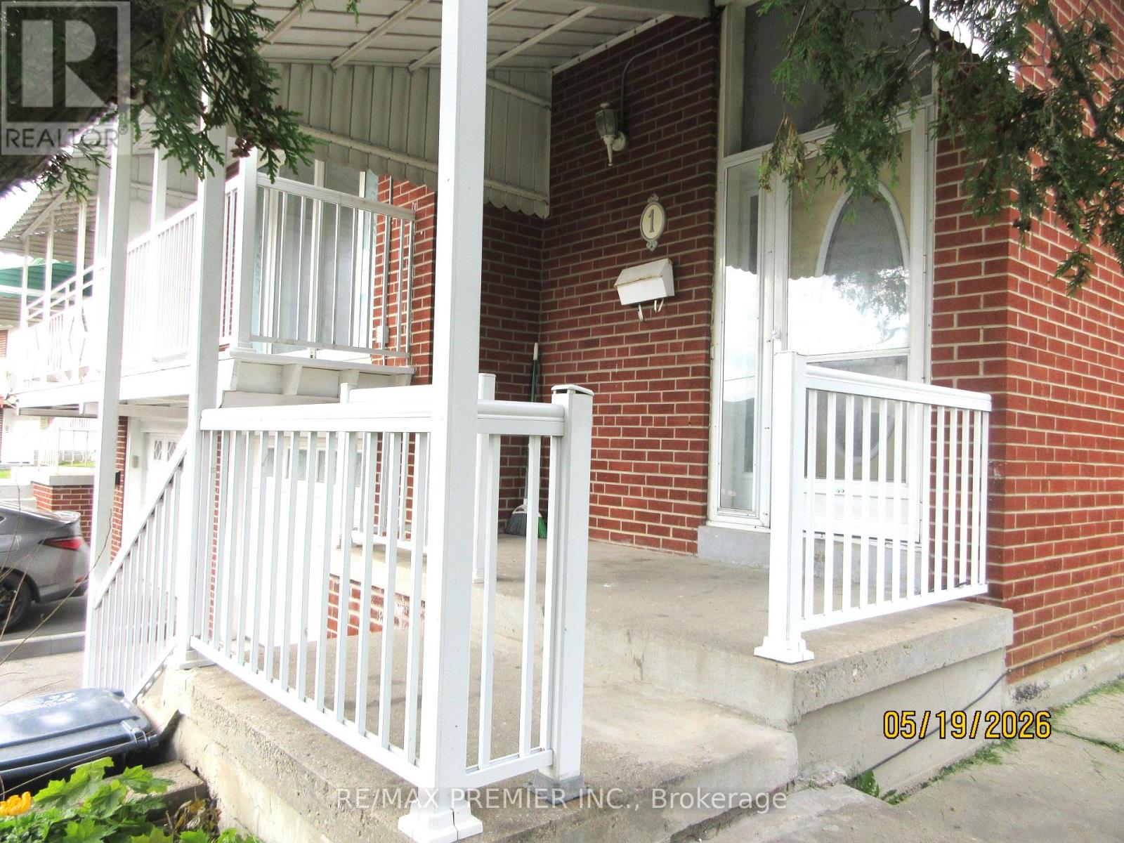1 Futura Drive, Toronto, Ontario  M3N 2L7 - Photo 3 - W13197794