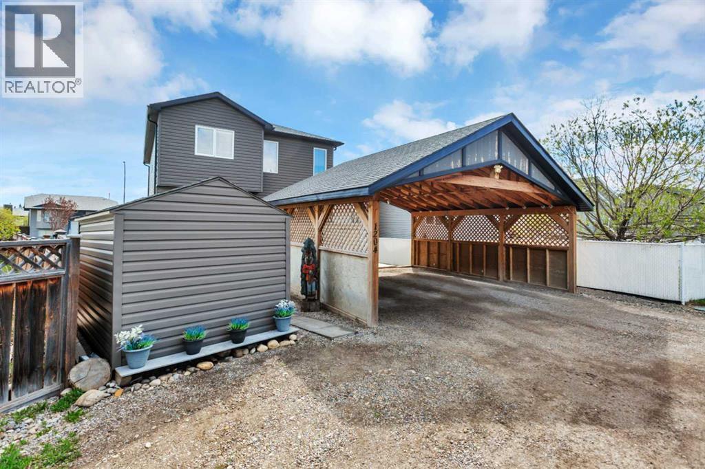 1204 1 Street NE, Sundre, Alberta  T0M 1X0 - Photo 41 - A2314073