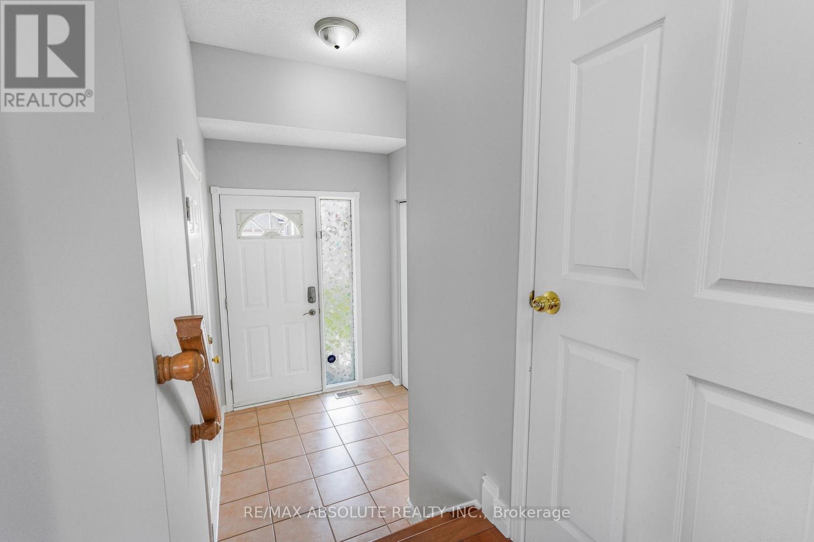879 Paradise Crescent, Ottawa, Ontario  K4A 3S4 - Photo 3 - X13198588