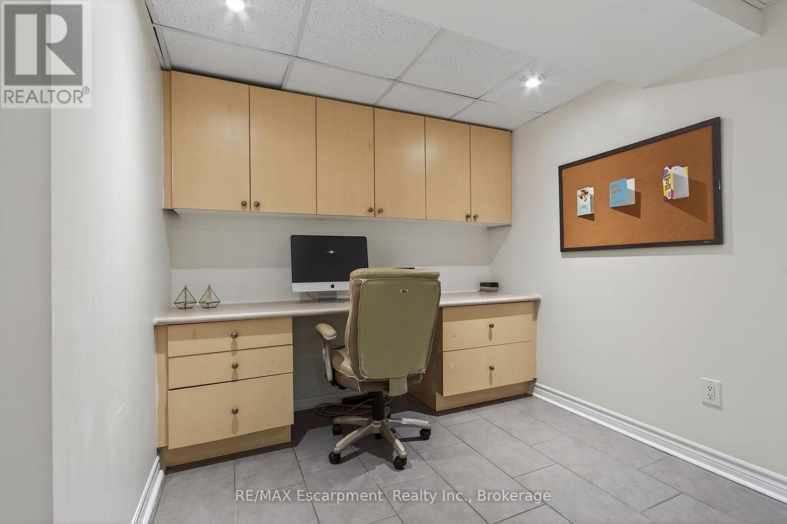 823 Hyde Road, Burlington, Ontario  L7S 1S6 - Photo 44 - W13198270