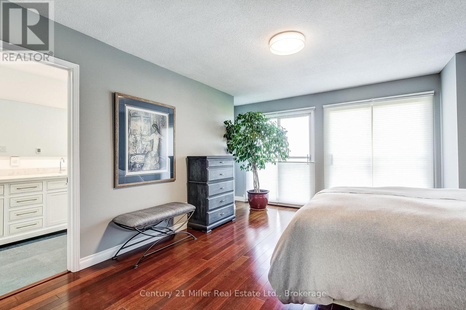 9 - 1120 Queens Avenue, Oakville, Ontario L6H 2B5 - Photo 19 - W13198810