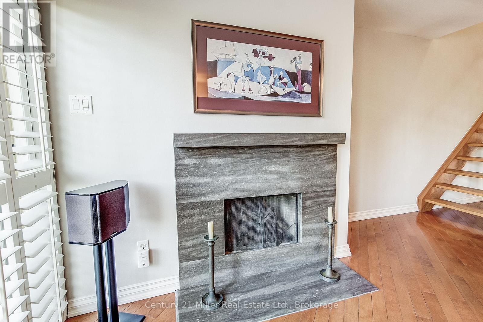 9 - 1120 Queens Avenue, Oakville, Ontario L6H 2B5 - Photo 8 - W13198810