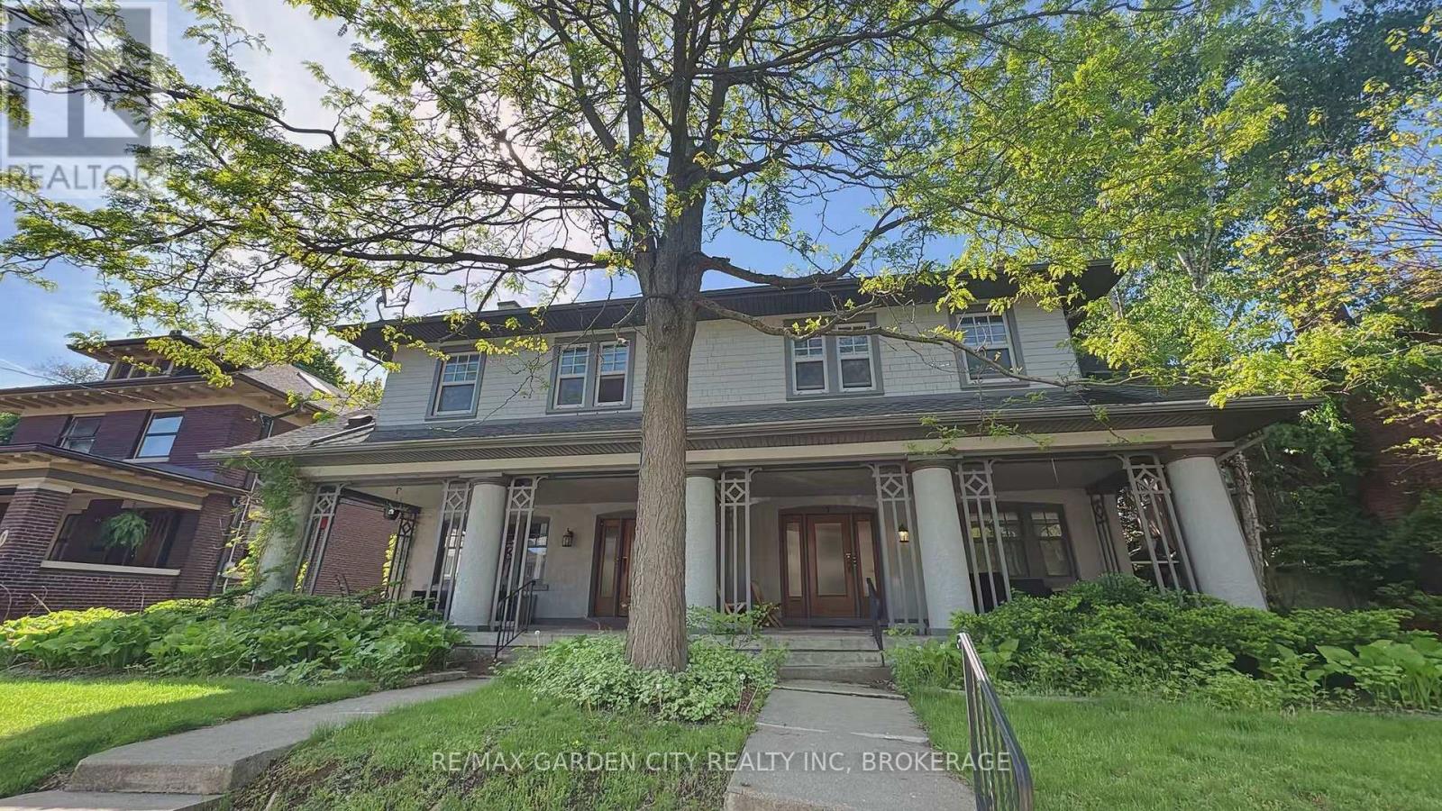 3 - 5 College Street, St. Catharines, Ontario  L2R 2W6 - Photo 2 - X13198102