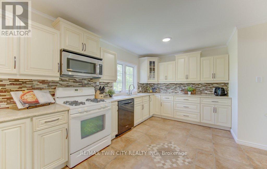 3429 Nafziger Road, Wellesley, Ontario  N0B 2T0 - Photo 20 - X13196254