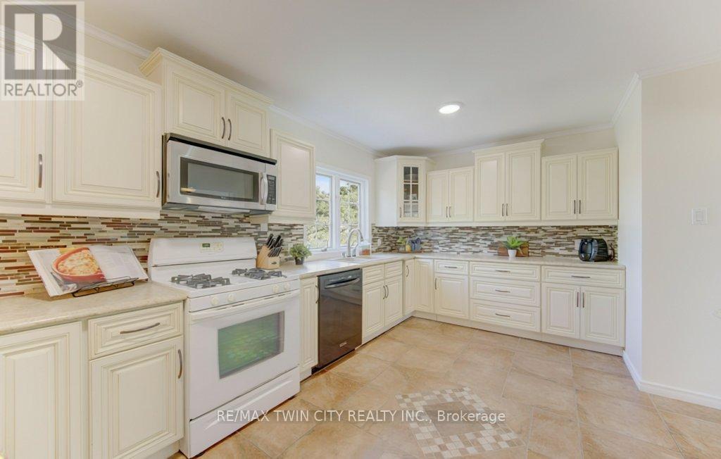 3429 Nafziger Road, Wellesley, Ontario  N0B 2T0 - Photo 25 - X13196254