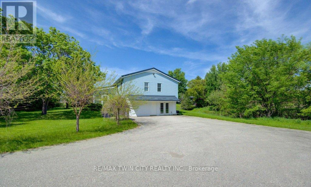 3429 Nafziger Road, Wellesley, Ontario  N0B 2T0 - Photo 3 - X13196254