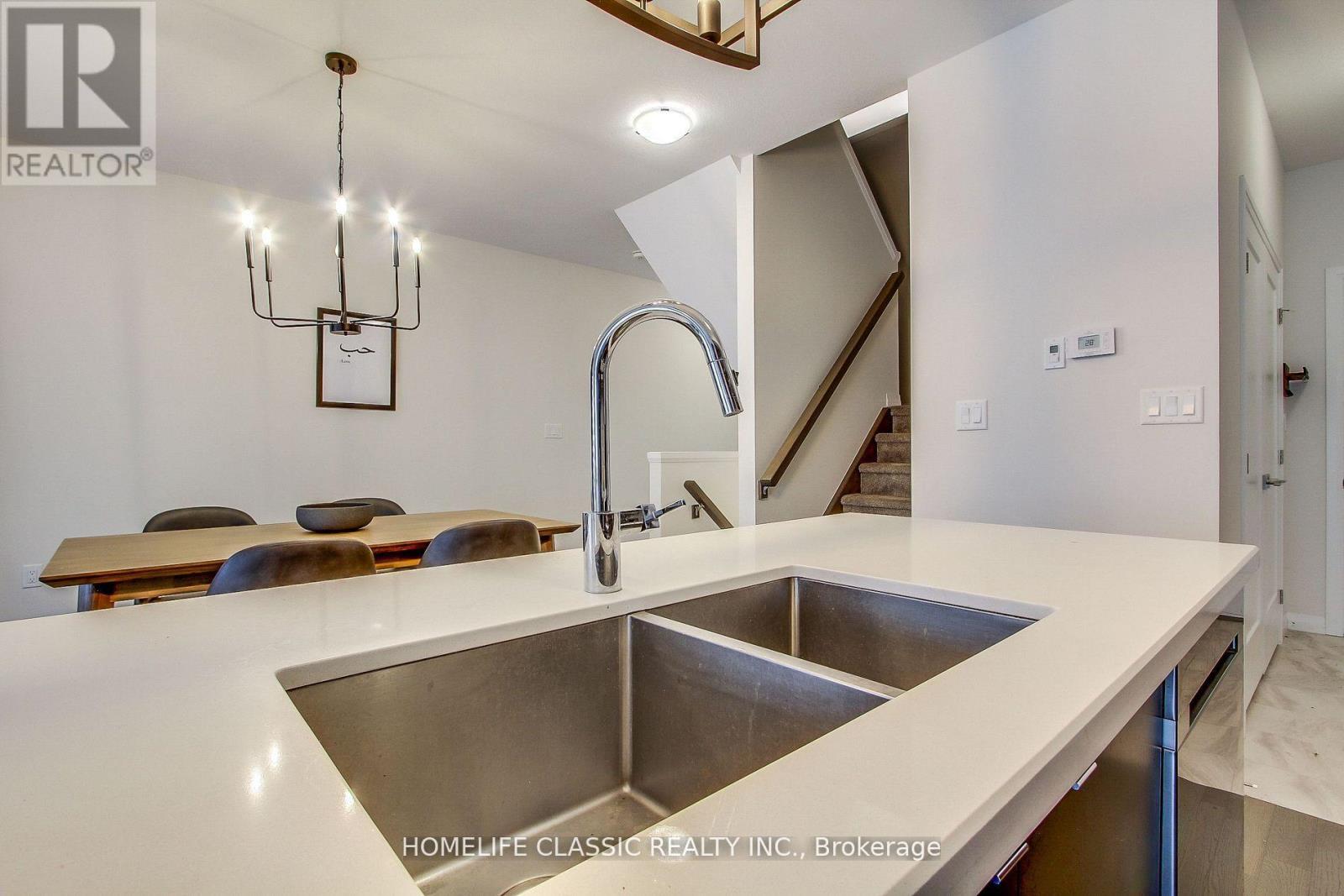 103 Greenwich Avenue, Hamilton, Ontario  L8J 0L6 - Photo 22 - X13196442